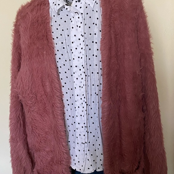 Free People Fuzzy Faux Fur Sweater Size L Dusty Pink - Picture 3 of 6